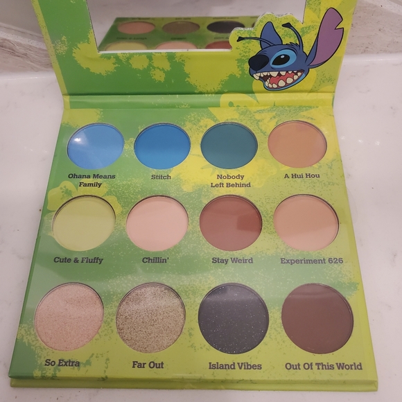 NWT Disney Stitch Eyeshadow Palette - Picture 3 of 4